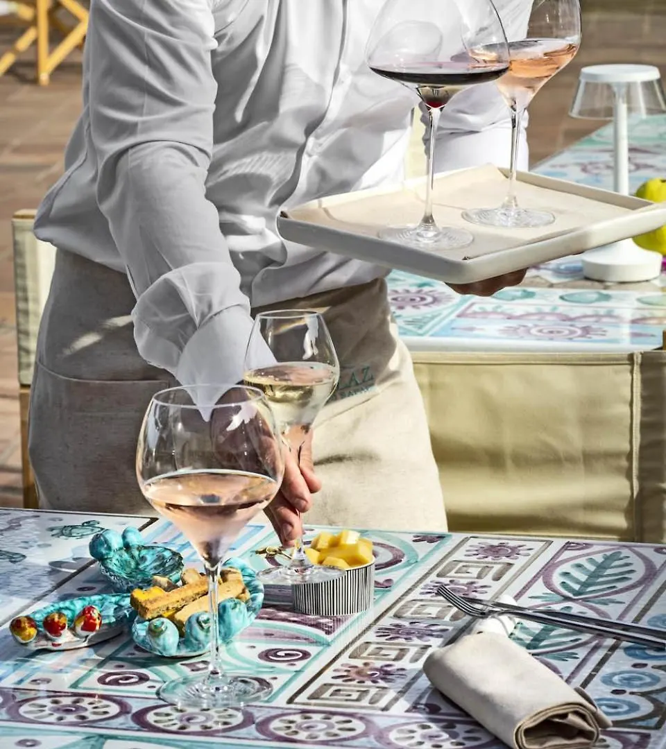 Boutique Hotel Solaz Porto Rafael