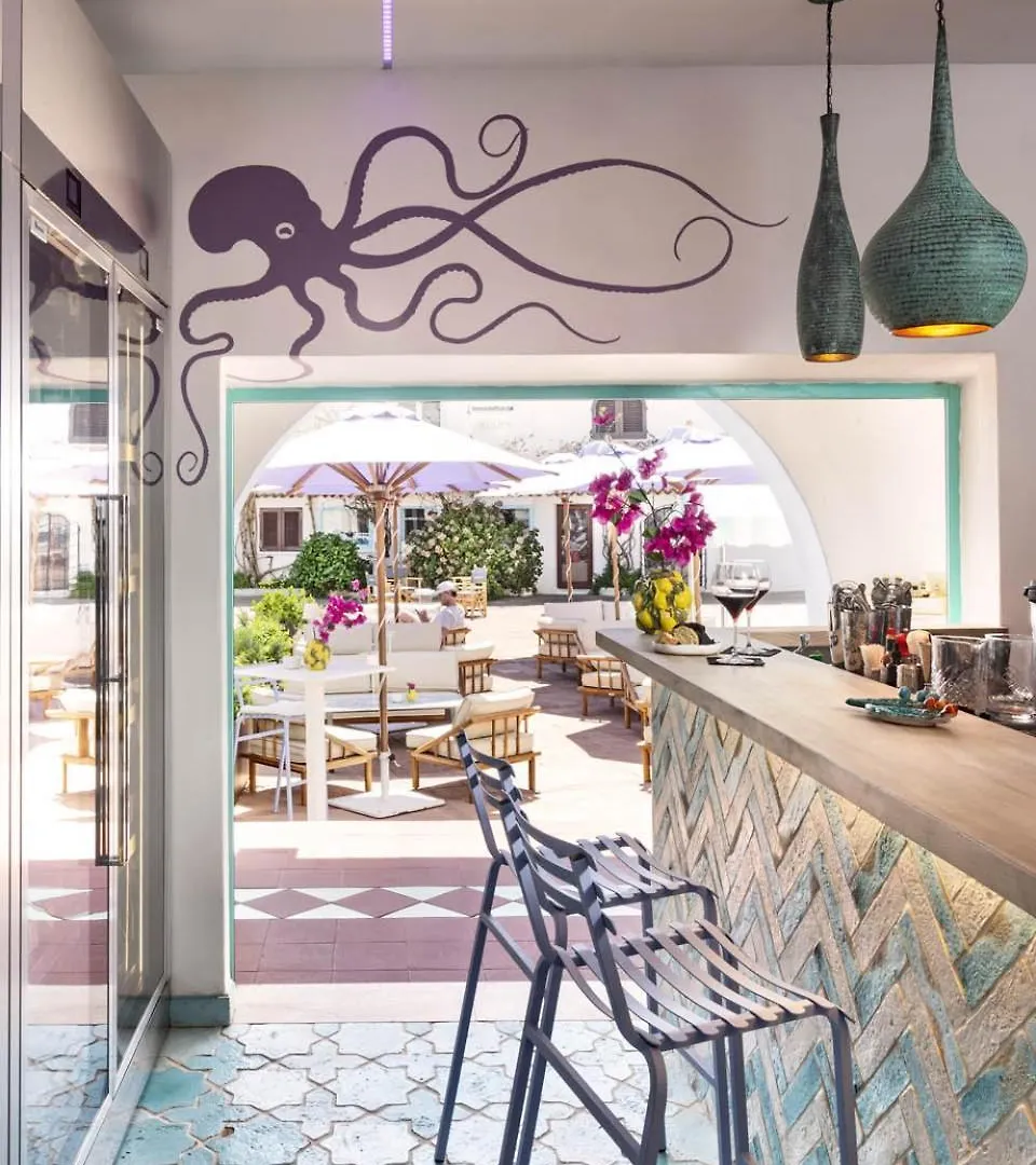 Boutique Hotel Solaz بورتو رافاييل 3*,  إيطاليا